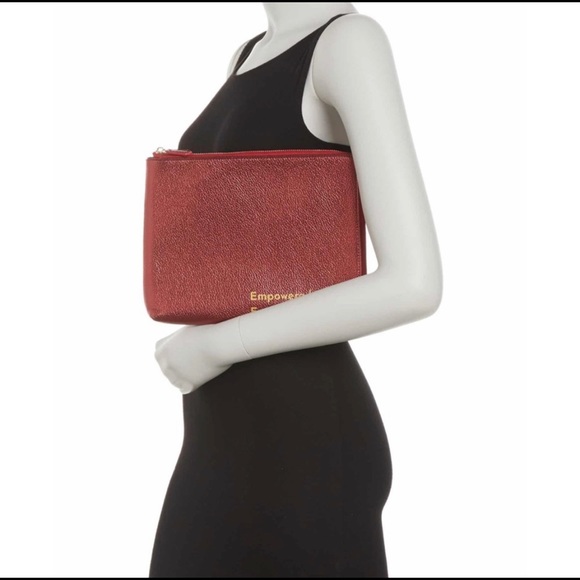 Urban Expressions Metallic Pouch SET - Picture 13 of 15